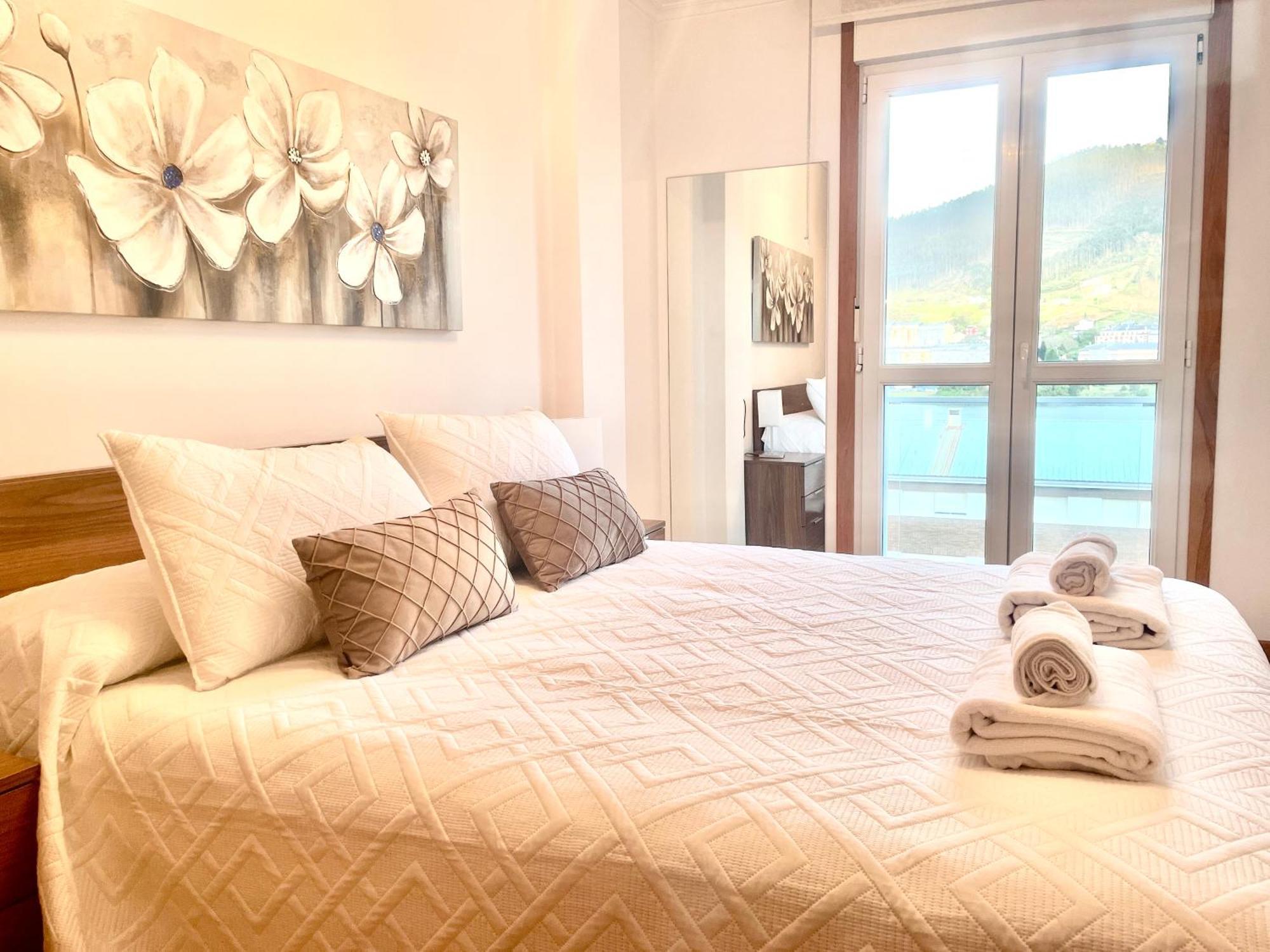 Apartamento Vistas Al Mar Viveiro Zewnętrze zdjęcie